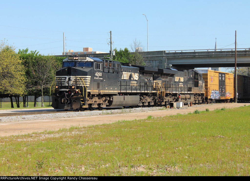 NS 4260 and 7516 Train 191